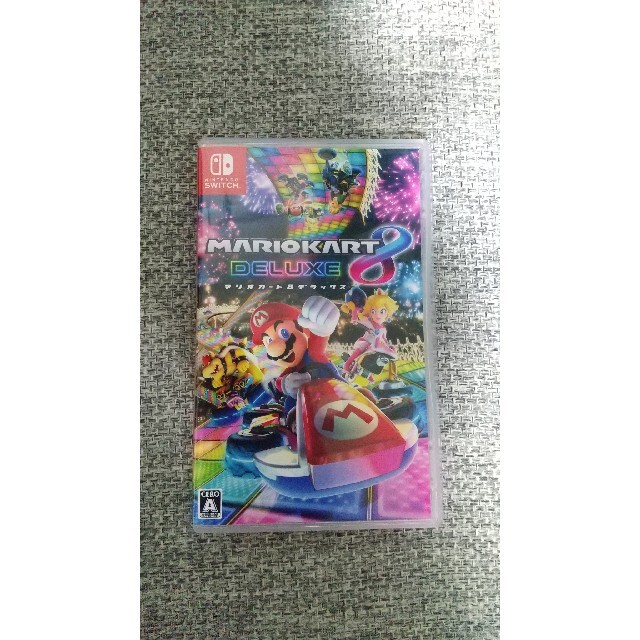 Nintendo Switch(ニンテンドースイッチ)のマリオカート8デラックス 任天堂スイッチ エンタメ/ホビーのゲームソフト/ゲーム機本体(携帯用ゲームソフト)の商品写真