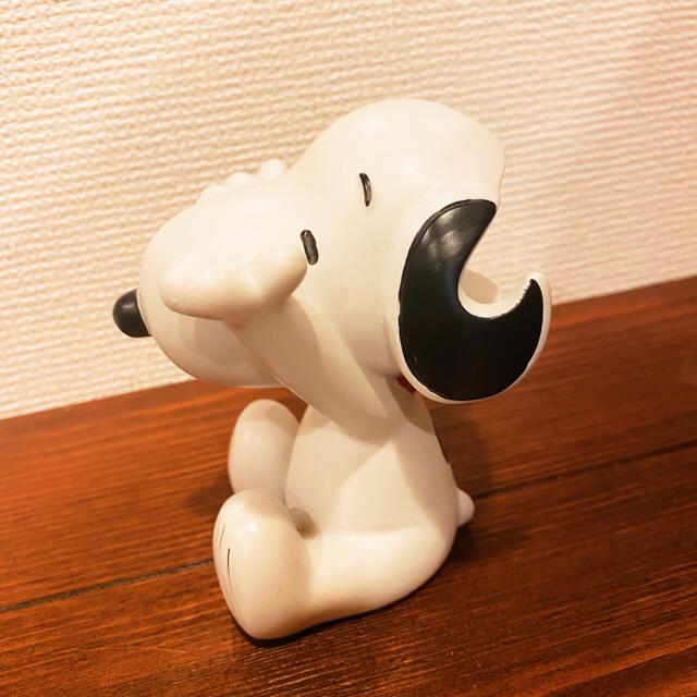 PEANUTS(ピーナッツ)のスヌーピー　メガネ置き レディースのファッション小物(サングラス/メガネ)の商品写真