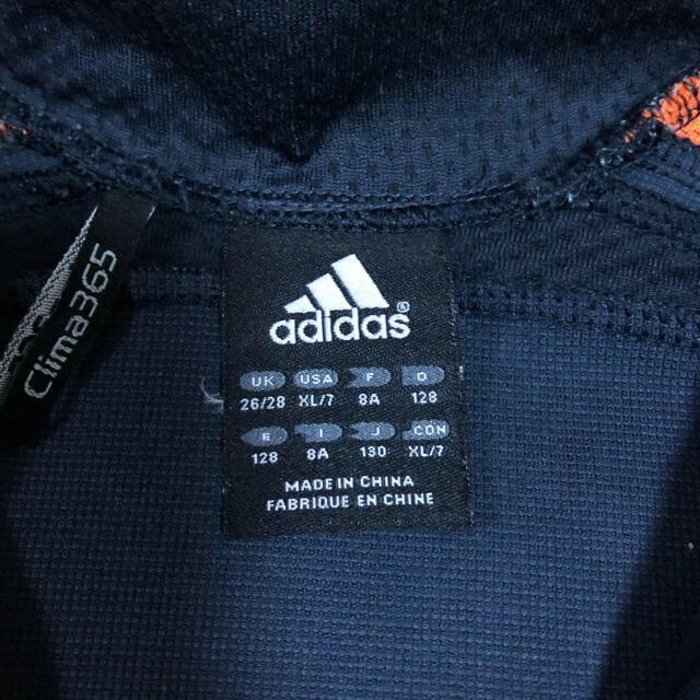 adidas(アディダス)のadidasジャージ　130㎝ キッズ/ベビー/マタニティのキッズ服男の子用(90cm~)(ジャケット/上着)の商品写真