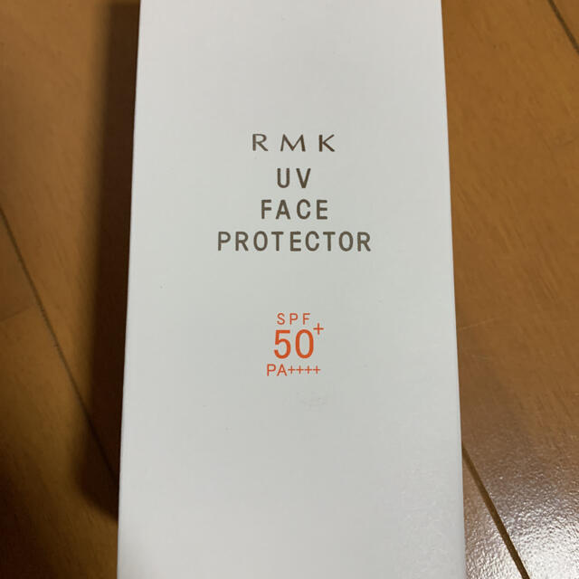 RMK(アールエムケー)のRMK UVフェイスプロテクター50 コスメ/美容のボディケア(日焼け止め/サンオイル)の商品写真