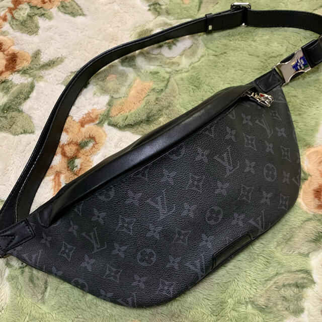 LOUIS VUITTON バムバッグ