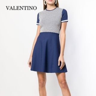 ヴァレンティノ ワンピースの通販 400点以上 Valentinoのレディースを買うならラクマ