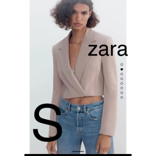 ZARA(ザラ)のZARA クロップド丈ブレザー S レディースのジャケット/アウター(テーラードジャケット)の商品写真