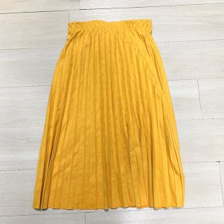 ザラ(ZARA)のZARA イエロープリーツスカート(ロングスカート)