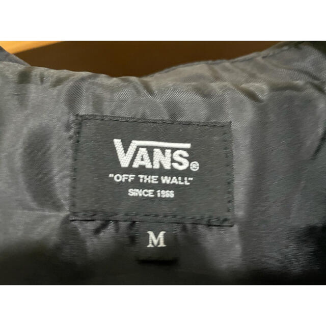 VANS(ヴァンズ)のVANS Box Flying-V Coach Jacket  メンズのジャケット/アウター(ナイロンジャケット)の商品写真