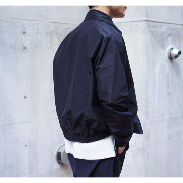COMOLI(コモリ)の19ss comoli コットンシルクスウィングトップ　size2 black メンズのジャケット/アウター(ブルゾン)の商品写真