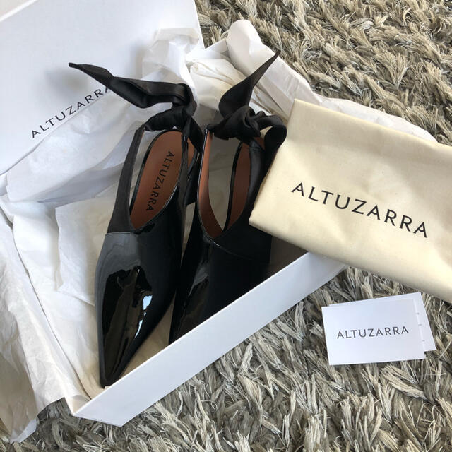 Altuzarra(アルチュザラ)の最終値下 Altuzarra アルチュザラ ジャックムス ヴァレンティノ レディースの靴/シューズ(ハイヒール/パンプス)の商品写真