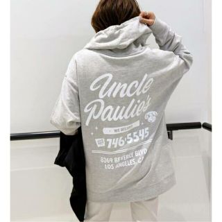 アパルトモンドゥーズィエムクラス(L'Appartement DEUXIEME CLASSE)のUNCLE PAULIE’S アンクルポーリーズ フーデッド スウェットシャツ(パーカー)