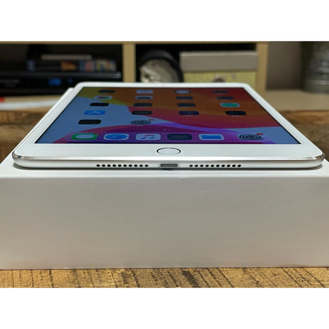 容量16GBiPad mini4 Wi-Fi+Cellular 16GB A1550 au版