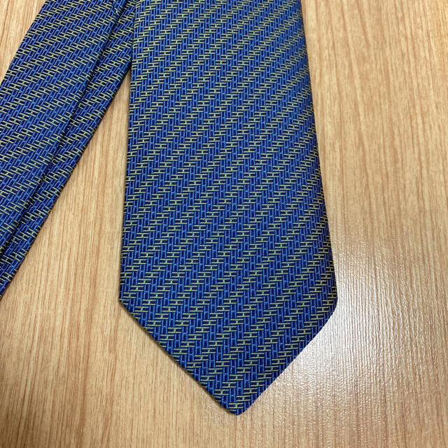 エルメス ネクタイ 新品未使用 箱不要なら値引き エルメス ネクタイ 新品未使用 箱不要なら値引き