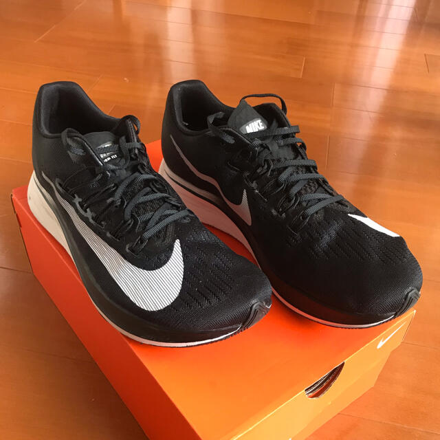 NIKE(ナイキ)のNIKE ZOOM FLY スポーツ/アウトドアのランニング(シューズ)の商品写真