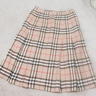 バーバリー(BURBERRY)のBURBERRY ★ プリーツスカート(ひざ丈スカート)