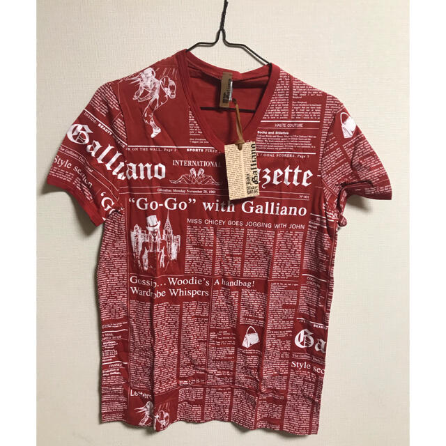 John Galliano(ジョンガリアーノ)のJohn galliano Tシャツ メンズのトップス(Tシャツ/カットソー(半袖/袖なし))の商品写真