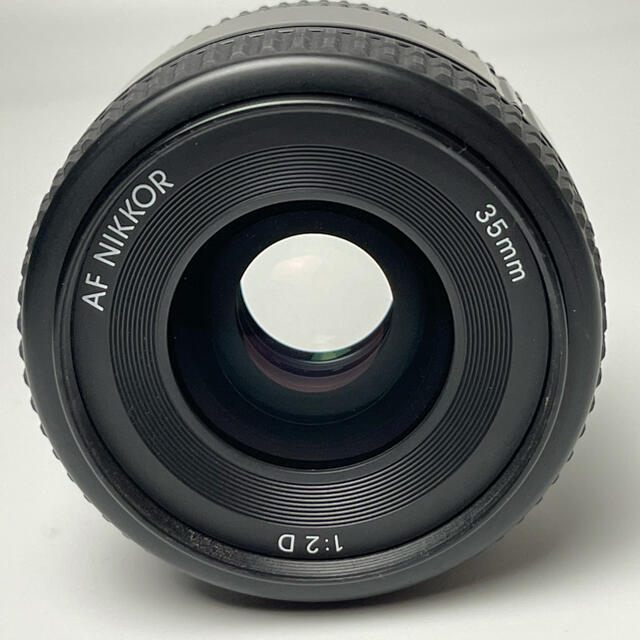 Nikon(ニコン)のNikon AF NIKKOR 2.0D 35mm スマホ/家電/カメラのカメラ(レンズ(単焦点))の商品写真