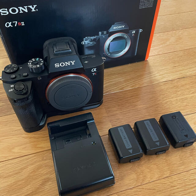 SONY(ソニー)のsony a7rii スマホ/家電/カメラのカメラ(ミラーレス一眼)の商品写真