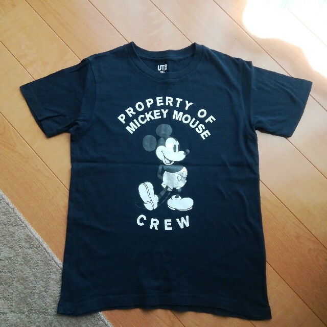 UNIQLO(ユニクロ)のユニクロ　Ｔシャツ　140 キッズ/ベビー/マタニティのキッズ服男の子用(90cm~)(Tシャツ/カットソー)の商品写真