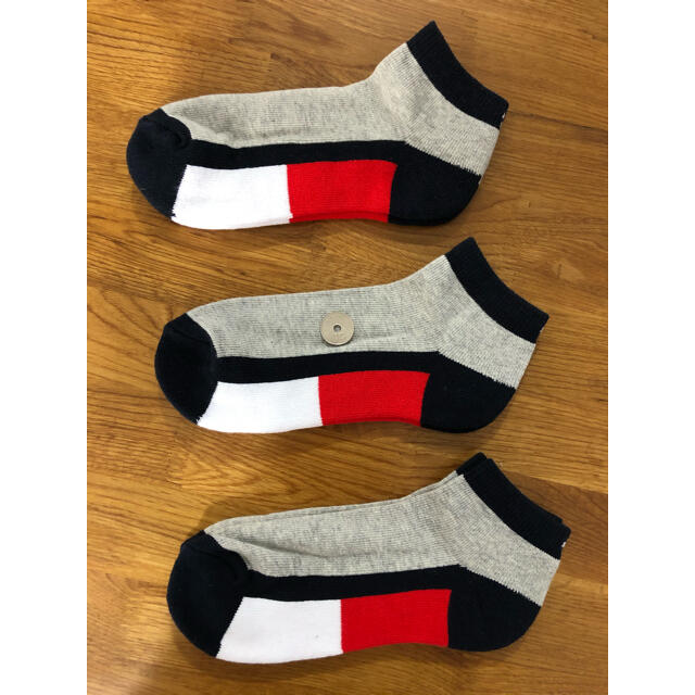 TOMMY HILFIGER(トミーヒルフィガー)の新品トミーヒルフィガーTOMMY HILFIGERレディース ソックス3足セット レディースのレッグウェア(ソックス)の商品写真