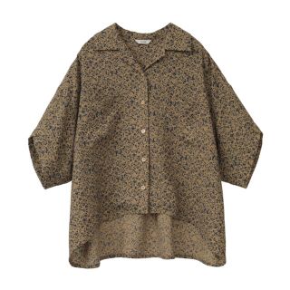 アメリヴィンテージ(Ameri VINTAGE)のclane.クラネ.田中みな実コラボ.サークルフラワーシャツ(シャツ/ブラウス(半袖/袖なし))