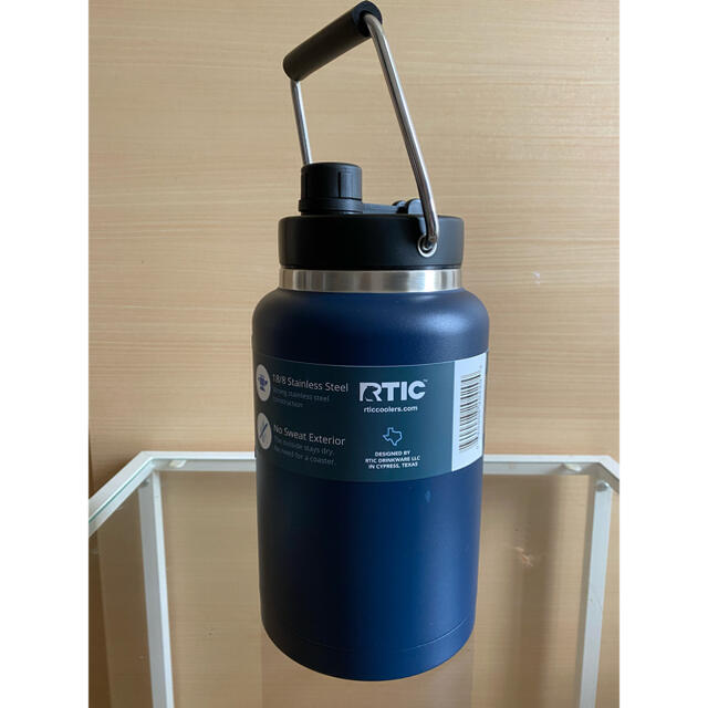 THERMOS(サーモス)のRTIC HALF GALLON JUG 1.9L アールティック　ハーフガロン スポーツ/アウトドアのアウトドア(食器)の商品写真