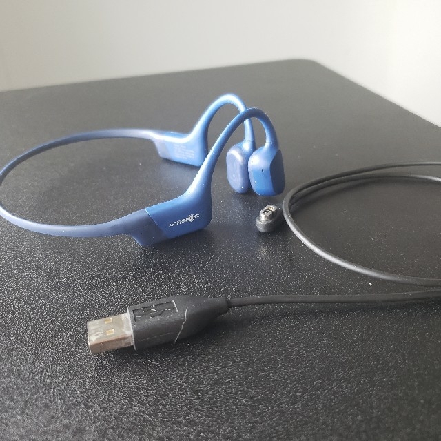 aftershokz aeropex【箱なし】　青　充電ケーブル付き