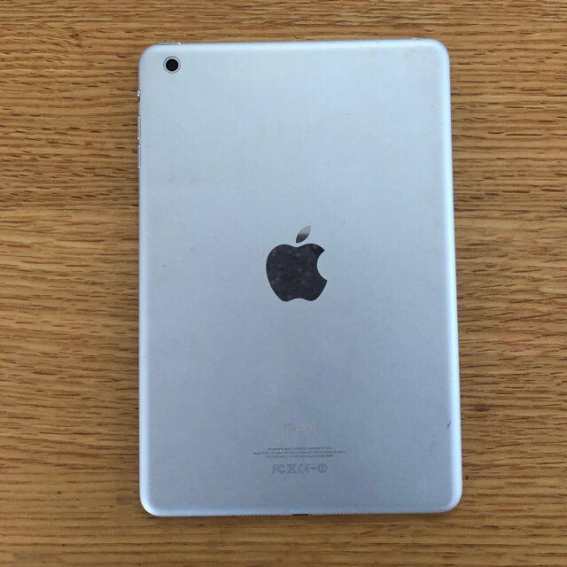 Apple(アップル)のiPad mini 初代 16GB Wi-Fi スマホ/家電/カメラのPC/タブレット(タブレット)の商品写真