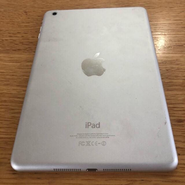 Apple(アップル)のiPad mini 初代 16GB Wi-Fi スマホ/家電/カメラのPC/タブレット(タブレット)の商品写真