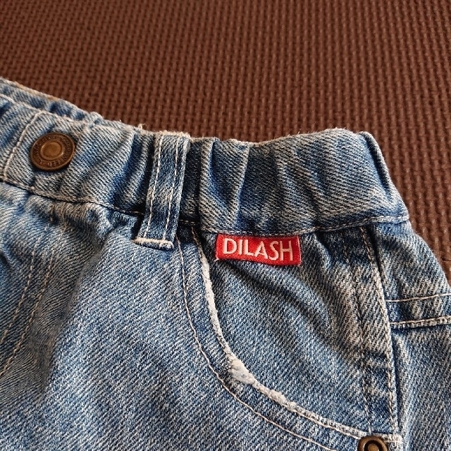 DILASH(ディラッシュ)のデニム スカート DILASH キッズ 110 キッズ/ベビー/マタニティのキッズ服女の子用(90cm~)(スカート)の商品写真