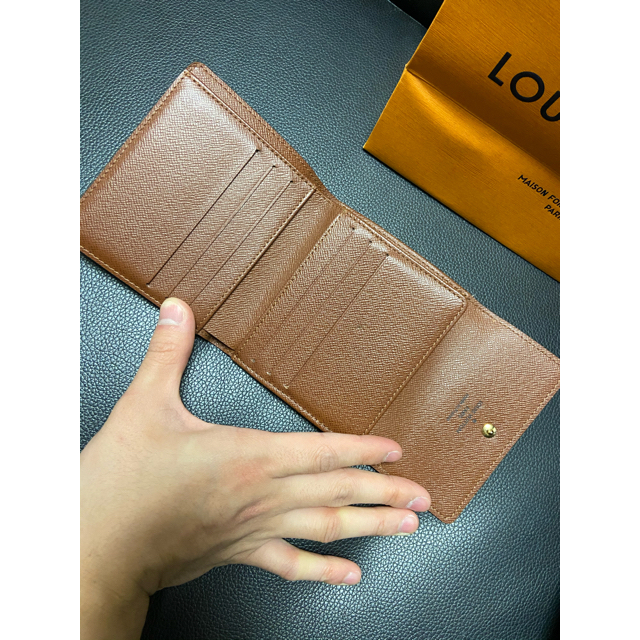 LOUIS VUITTON(ルイヴィトン)の【いちご様専用】LOUIS VUITTON  エリーズ【正規品】 レディースのファッション小物(財布)の商品写真