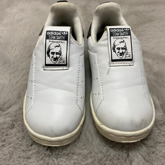 adidas(アディダス)のadidas STANSMITH 360I  14センチ　白　紺ロゴ キッズ/ベビー/マタニティのベビー靴/シューズ(~14cm)(スニーカー)の商品写真