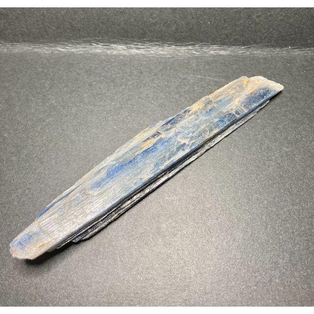 【新商品】カイヤナイト　原石 レディースのアクセサリー(その他)の商品写真