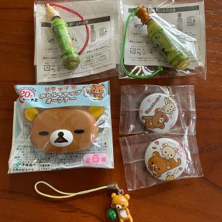 リラックマ 伊藤園 ストラップ 缶バッジ ボトルキャップオープナー