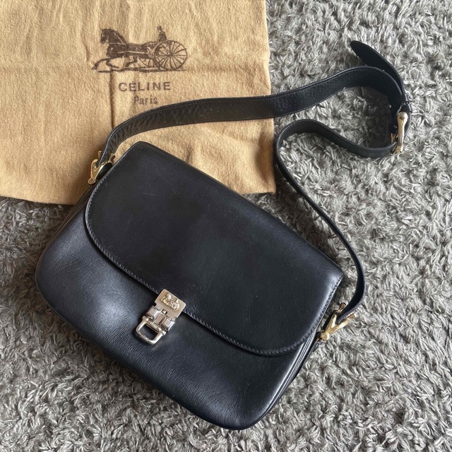 希少 セリーヌ CELINE オールレザーショルダーバッグ 馬車金具 黒-