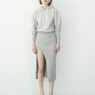 ロザリームーン(Rosary moon)のFront Slit Hoodie Dress(ロングワンピース/マキシワンピース)