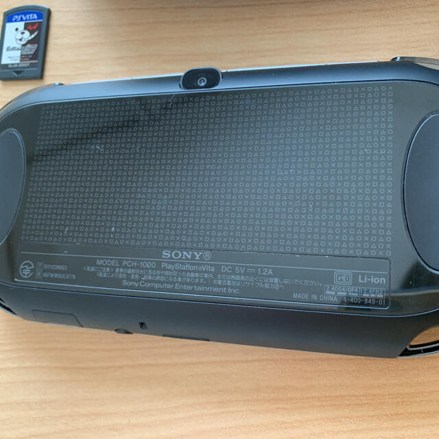 PlayStation Vita 4