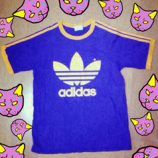 アディダス(adidas)のadidas レアTシャツ 再値下げ♡(Tシャツ(半袖/袖なし))