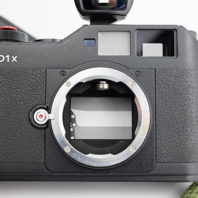 EPSON(エプソン)のたまんごー様専用 SEIKO EPSON R-D1x おまけ付き オプション付き スマホ/家電/カメラのカメラ(ミラーレス一眼)の商品写真
