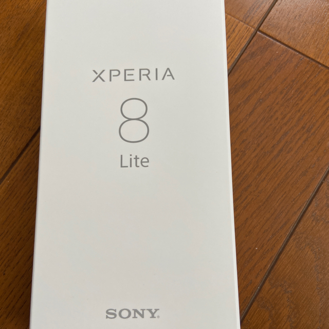 新品未使用 Xperia 8 Lite ブラック 64GB SIMフリー