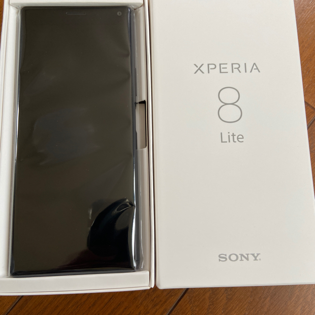 スマホ/家電/カメラ新品未使用 Xperia 8 Lite ブラック 64GB SIMフリー