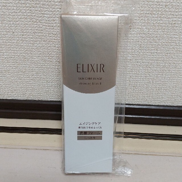 ELIXIR(エリクシール)のエリクシールシュペリエルクレンジングフォームIIN コスメ/美容のスキンケア/基礎化粧品(洗顔料)の商品写真