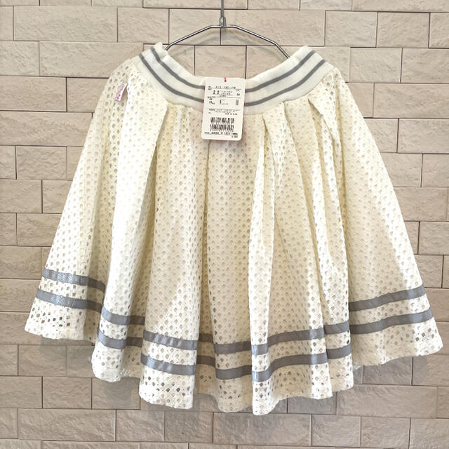 mezzo piano junior(メゾピアノジュニア)の新品　メゾピアノ  スカート キッズ/ベビー/マタニティのキッズ服女の子用(90cm~)(スカート)の商品写真