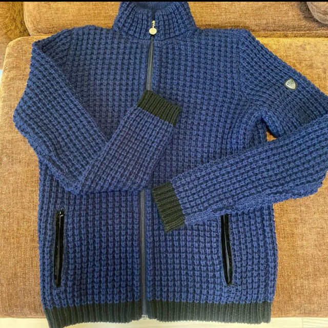 【美品】EA7 EMPORIO ARMANI セーター