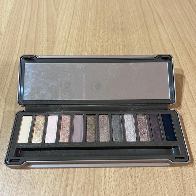 Urban Decay(アーバンディケイ)のURBANDECAY NAKED2 コスメ/美容のベースメイク/化粧品(アイシャドウ)の商品写真