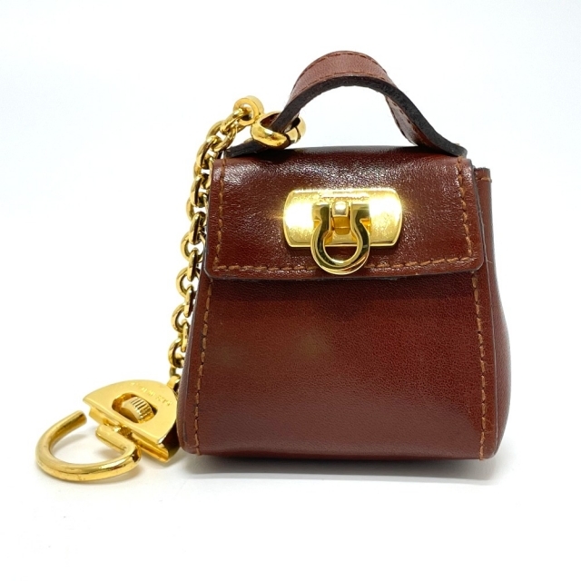 Salvatore Ferragamo - サルヴァトーレフェラガモ バッグモチーフ
