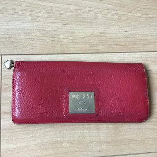 MOSCHINO(財布)のフリマアイテム一覧 MOSCHINO(財布)のフリマアイテム一覧