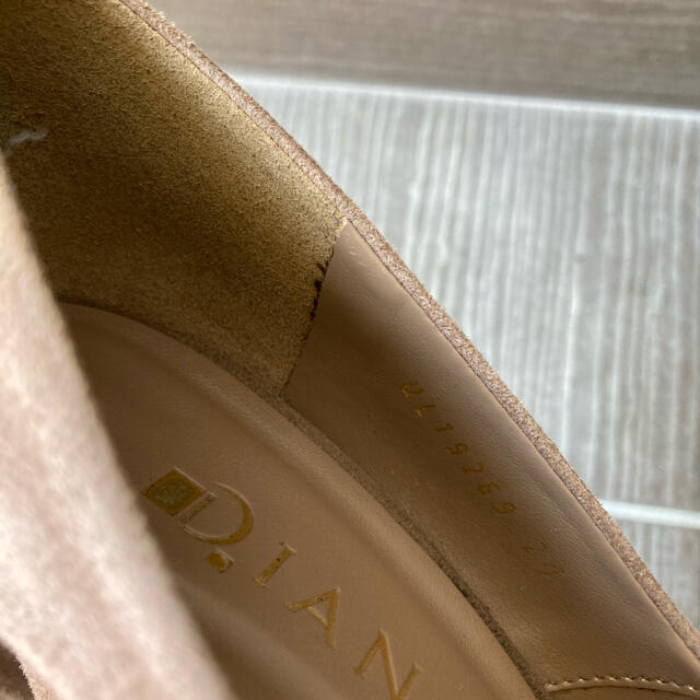 DIANA(ダイアナ)のDIANA ダイアナ　パンプス(24cm)  ベージュ　スエード　本革 レディースの靴/シューズ(ハイヒール/パンプス)の商品写真