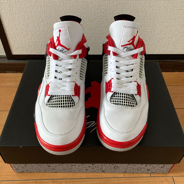 NIKE(ナイキ)のエアジョーダン4 ファイヤーレッド　AIR JORDAN 4  FIRE RED メンズの靴/シューズ(スニーカー)の商品写真