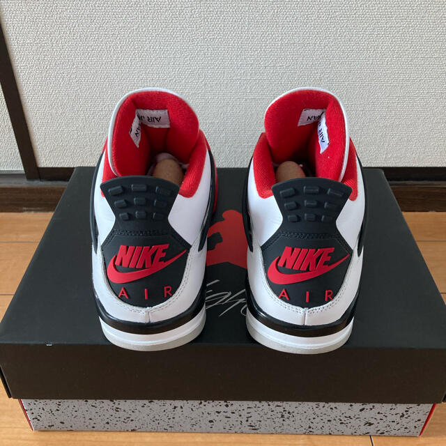 NIKE(ナイキ)のエアジョーダン4 ファイヤーレッド　AIR JORDAN 4  FIRE RED メンズの靴/シューズ(スニーカー)の商品写真