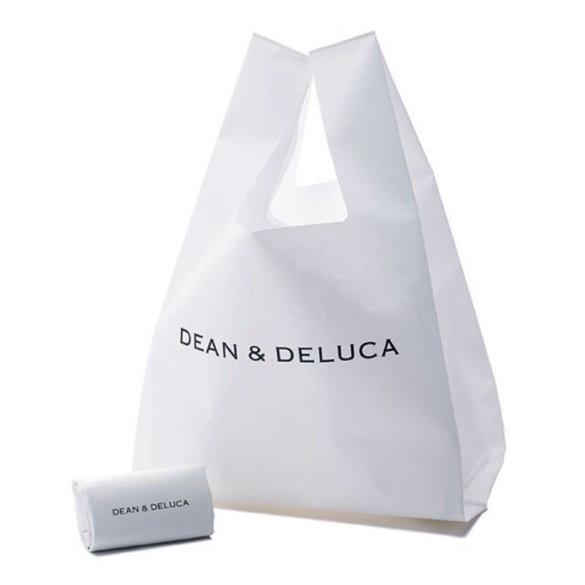 LAURA ASHLEY(ローラアシュレイ)の【そらまま様】レジかごトートバッグ、DEAN&DELUCA 2点セット レディースのバッグ(エコバッグ)の商品写真