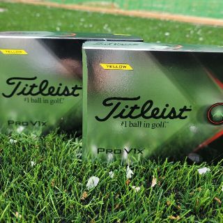 タイトリスト(Titleist)のタイトリストTitleist V1X イエロー 2ダースセット☆(ゴルフ)