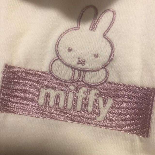 しまむら　ミッフィー　miffy 刺繍　Tシャツ　ホワイト　LL レディースのトップス(Tシャツ(半袖/袖なし))の商品写真